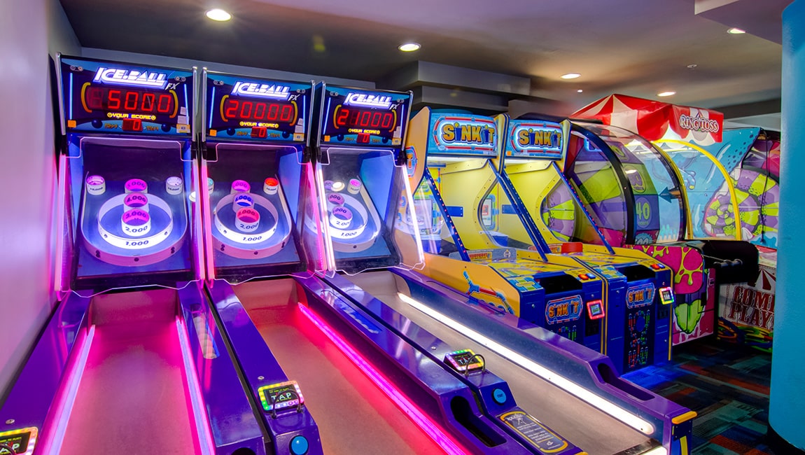 Crown Reef Beach Resort and Waterpark Unveils Myrtle Beach’s Largest Resort Arcade image thumbnail